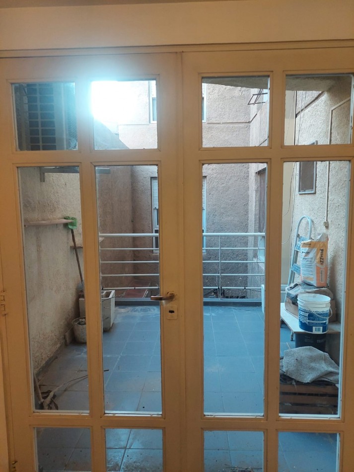 Departamento En Pleno Centro, Pb 1hab - A 1 Cuadra De Plaza 25 De Mayo