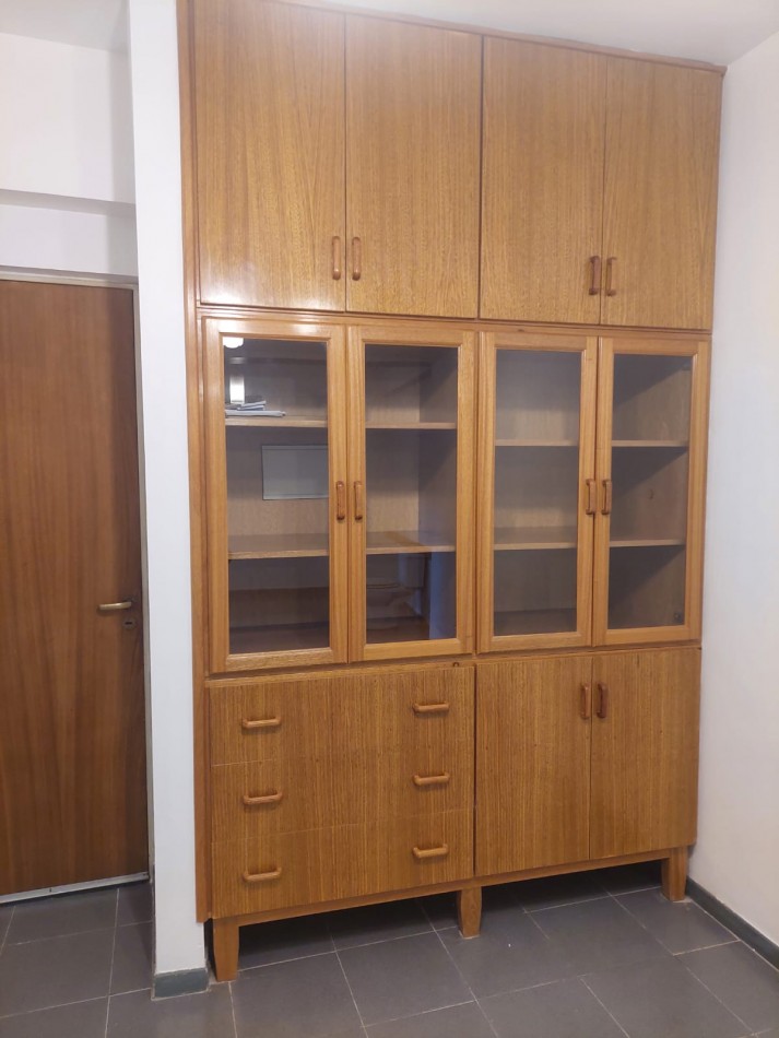 Departamento En Pleno Centro, Pb 1hab - A 1 Cuadra De Plaza 25 De Mayo