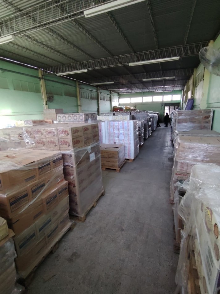 Venta. Gran Galpon Cerca Plaza Santa Lucia + Local Comercial