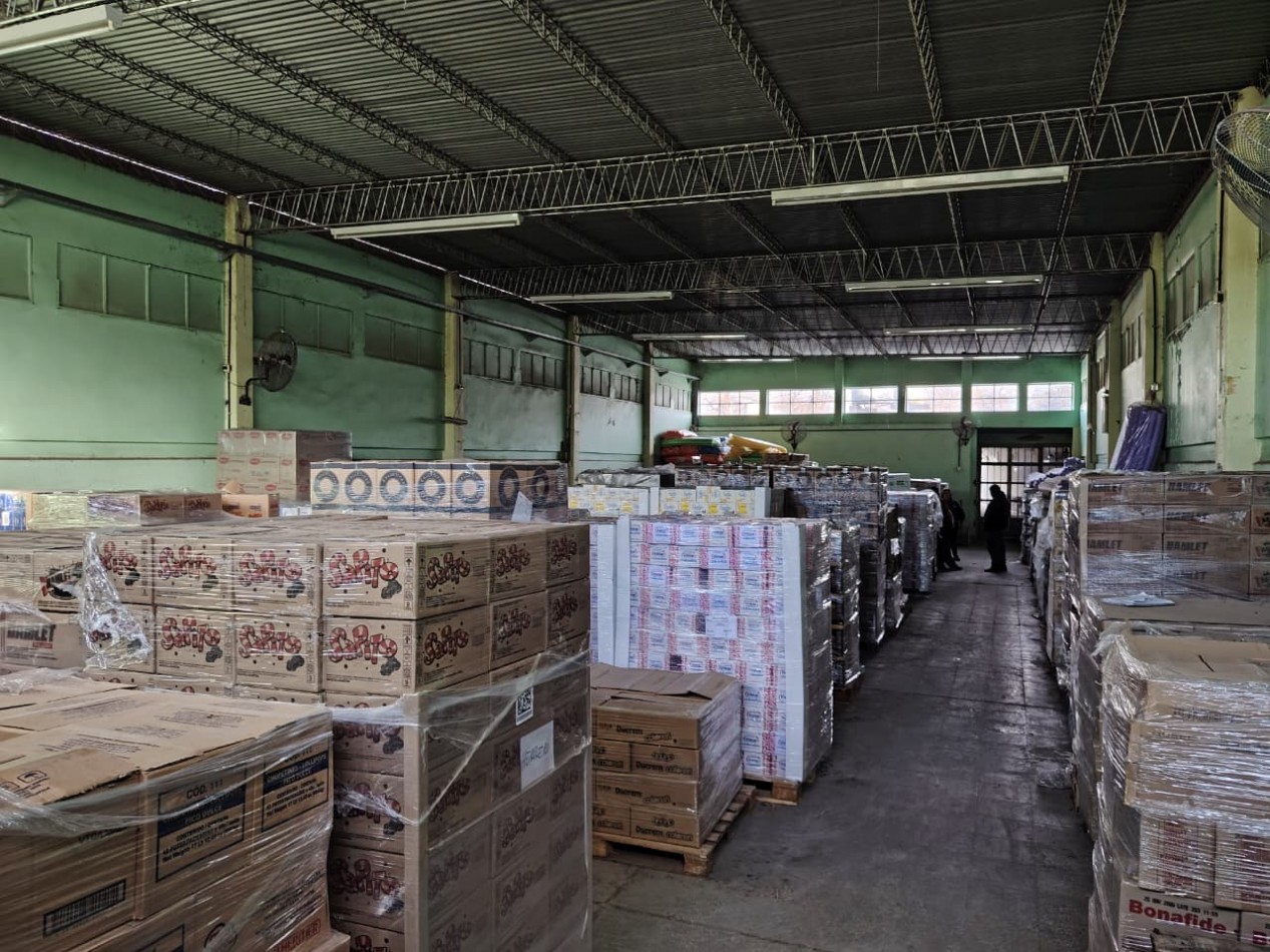 Venta. Gran Galpon Cerca Plaza Santa Lucia + Local Comercial