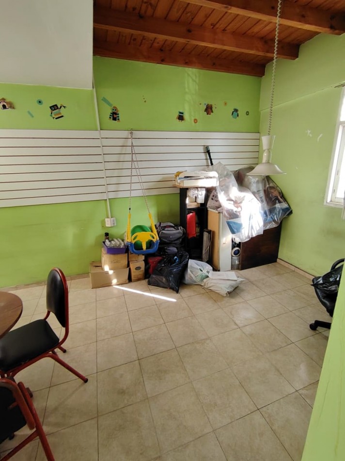 Casa Gran Frente 6hab, 2 Pisos -frente Plaza Joroba