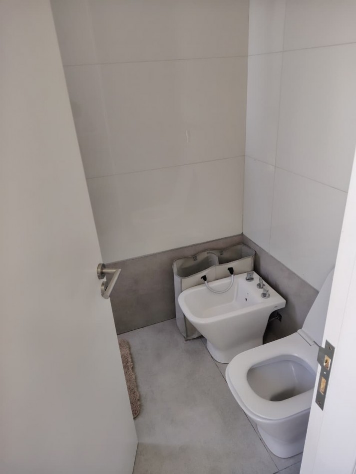 Casa 3hab, 3 Baños, Pileta , Gran Terreno, Bo Privado Albardon