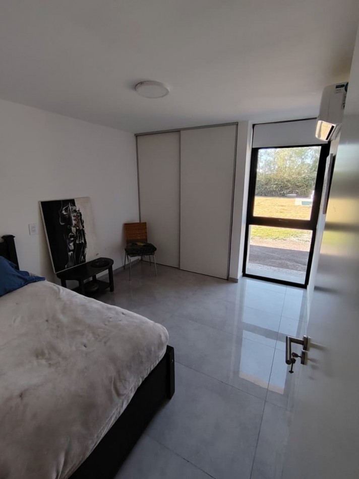 Casa 3hab, 3 Baños, Pileta , Gran Terreno, Bo Privado Albardon