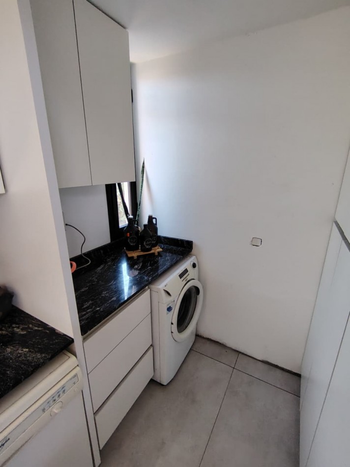 Casa 3hab, 3 Baños, Pileta , Gran Terreno, Bo Privado Albardon