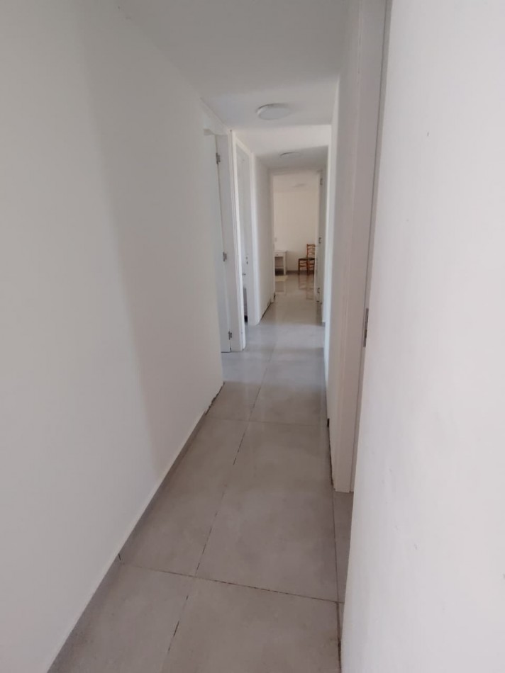 Casa 3hab, 3 Baños, Pileta , Gran Terreno, Bo Privado Albardon