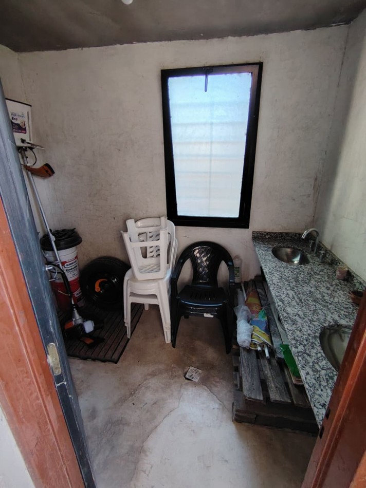 Casa 3hab, 3 Baños, Pileta , Gran Terreno, Bo Privado Albardon