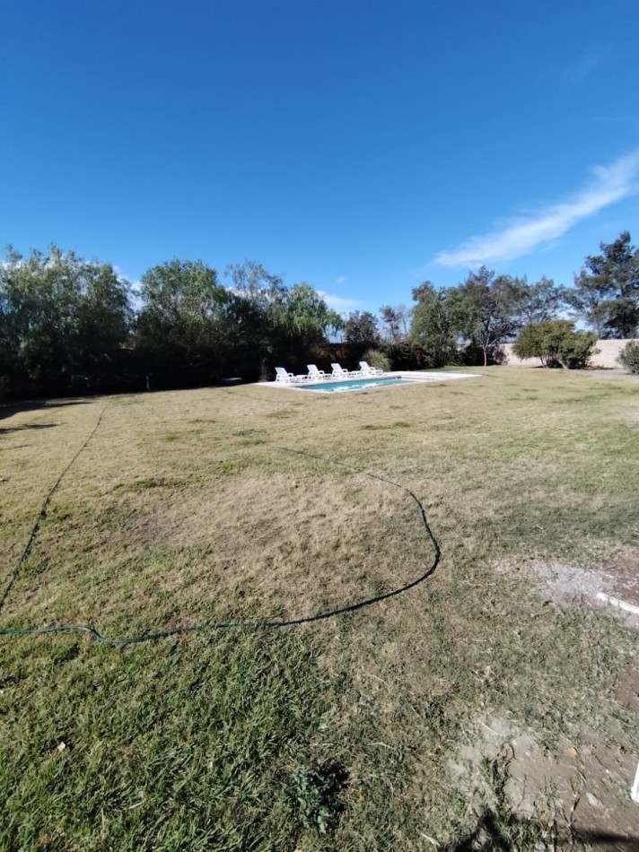 Casa 3hab, 3 Baños, Pileta , Gran Terreno, Bo Privado Albardon