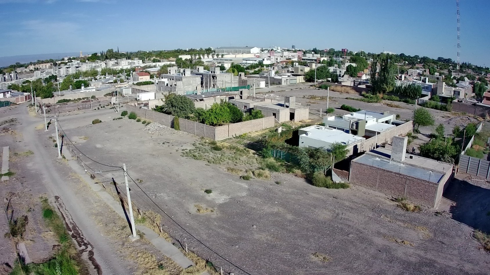 Venta Lote 250m A Metros Hiper Libertad - Escritura Inmediata - Luz, Gas, Agua, Fibra. Capital