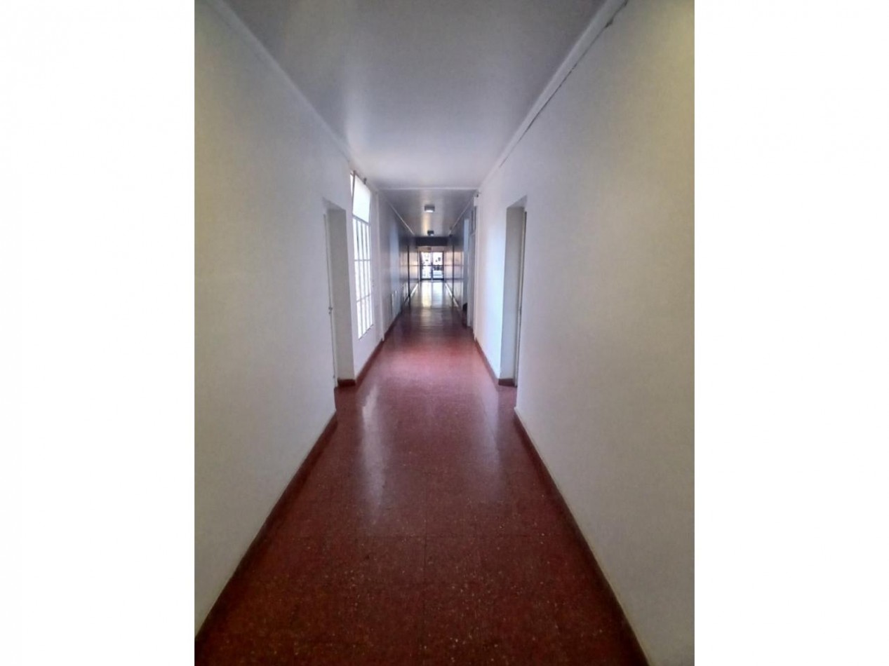 Alquiler. Departamento En Av. Cordoba