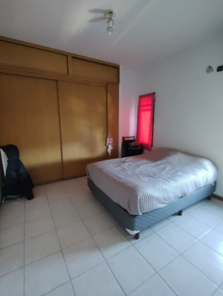 Espectacular Departamento En Edificio Tambolar - Con Cochera Subterranea -orientacion Sur