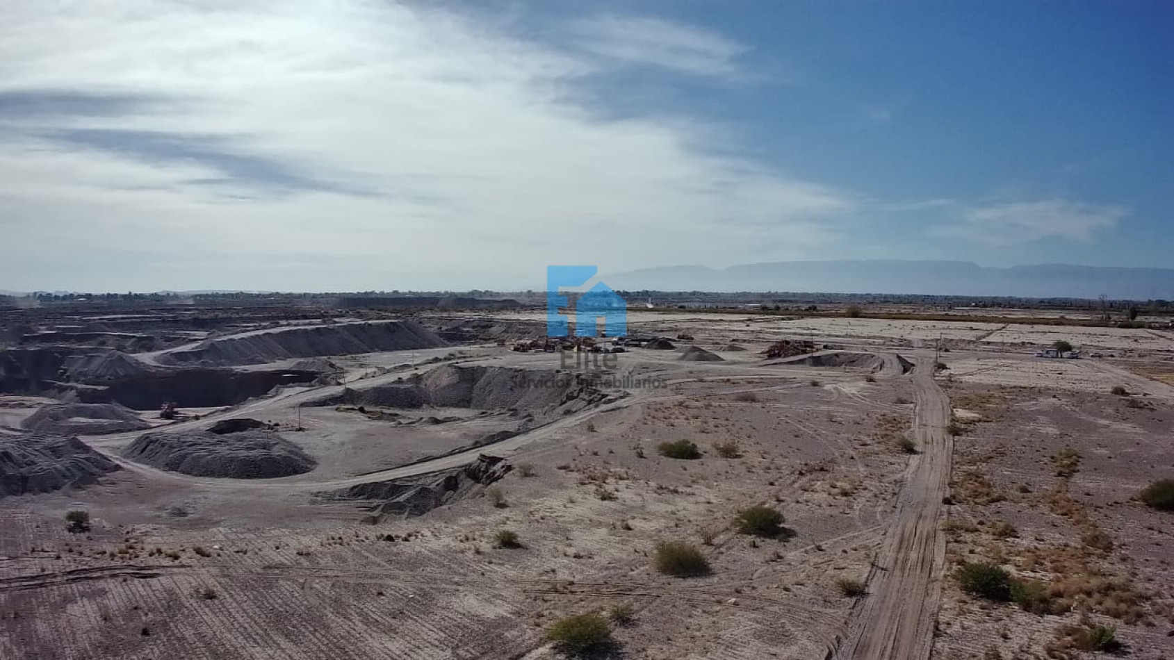 Campo De 8 Hectareas - Centenario Y Necochea -pozo 60m