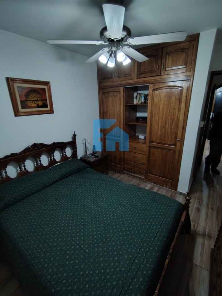 Casa Esq 4hab, 2 Baños, 2 Estacionamiento, Corazon De Rivadavia - Bo Jardin