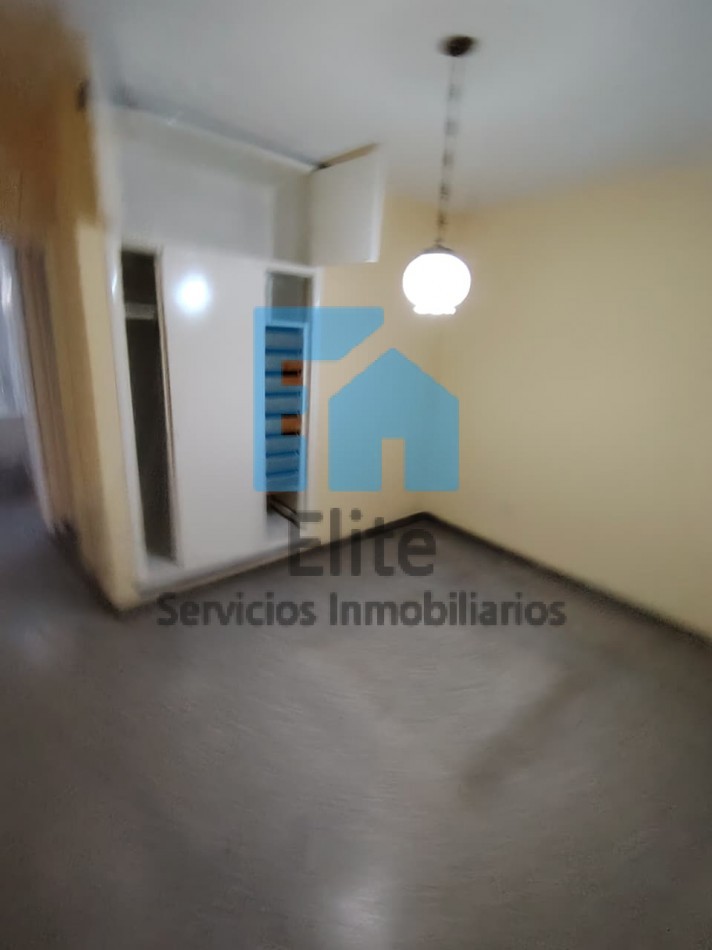 Venta Casa Totalmente Remodelada En Capital - 4 Dormitorios