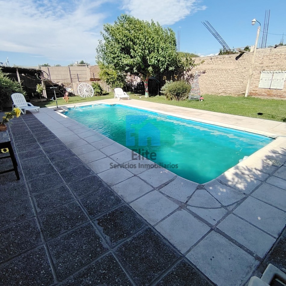Venta. Casa En Barrio San Damian - Rawson - Pileta