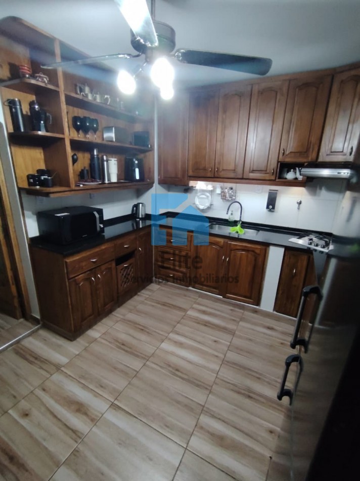 Casa Esq 4hab, 2 Baños, 2 Estacionamiento, Corazon De Rivadavia - Bo Jardin