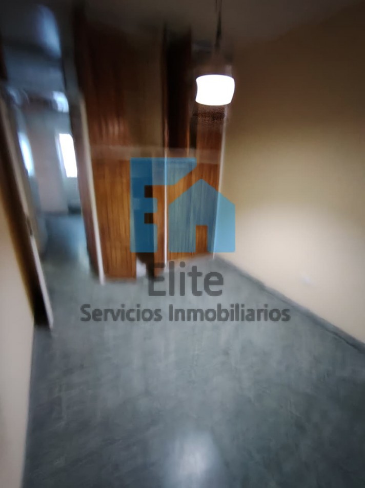 Venta Casa Totalmente Remodelada En Capital - 4 Dormitorios