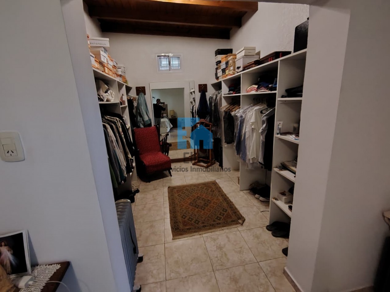 Venta Casa Categoria Bo San Ignacio 3 Dormitorios 2 Baños - Alta Calidad Y Excelente Entorno Y Terreno