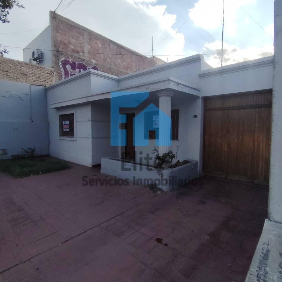 Casa centrica 3hab, 2 baños frente plaza Joroba