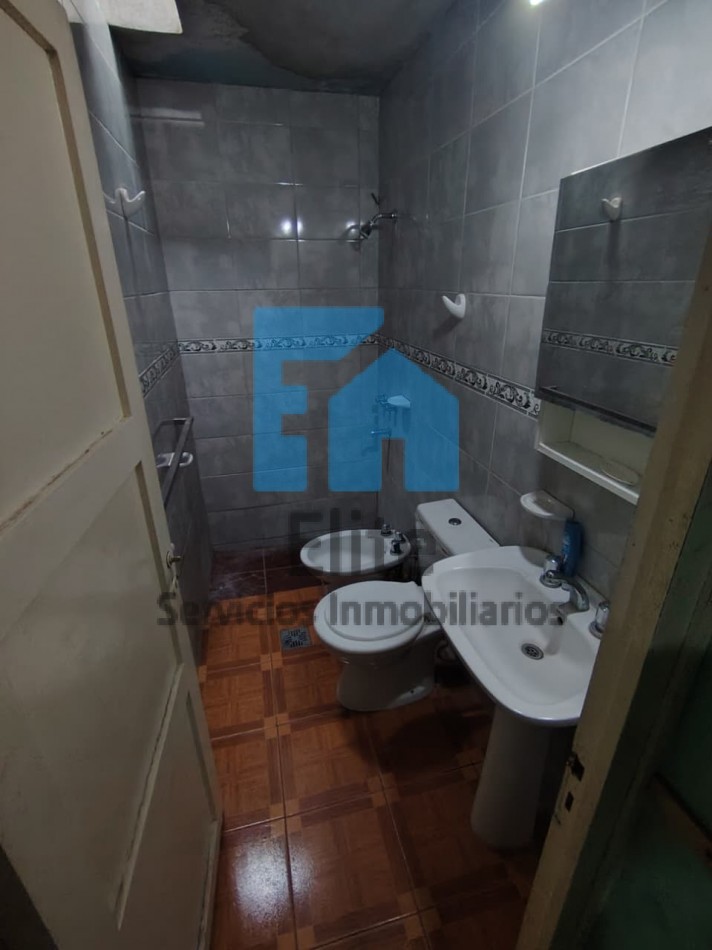Casa En Rawson - Ideal Para Familia 3 Dormitorios · Patio · Cochera
