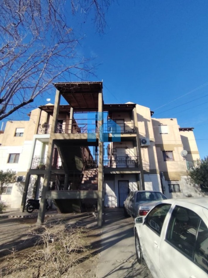 Departamento 3 Hab, 2 Baños Cochera 2 Autos Pb -luz Y Fuerza