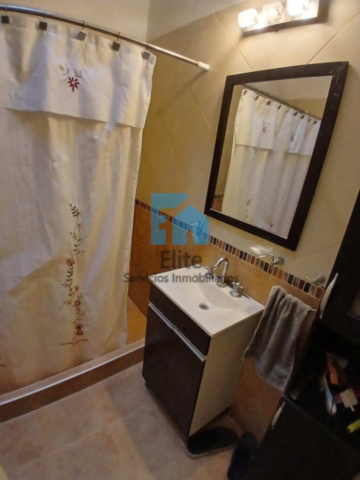 Venta Casa 3 Hab, 3 Baños Barrio Cooperarq 8 - Rivadavia