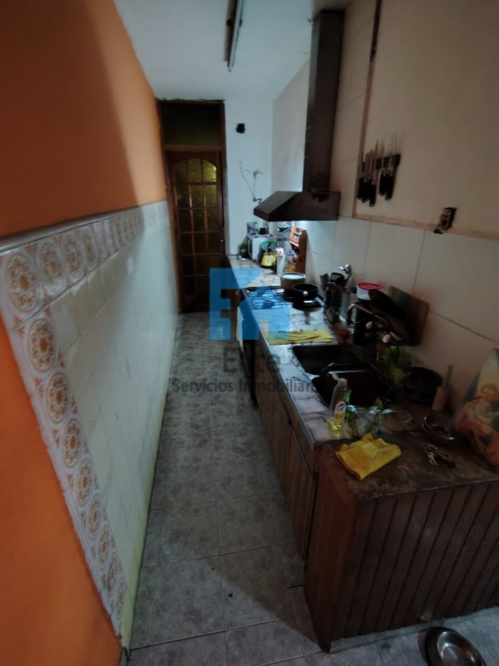 Casa Barrio Kennedy, a metros Circunvalacion 3hab