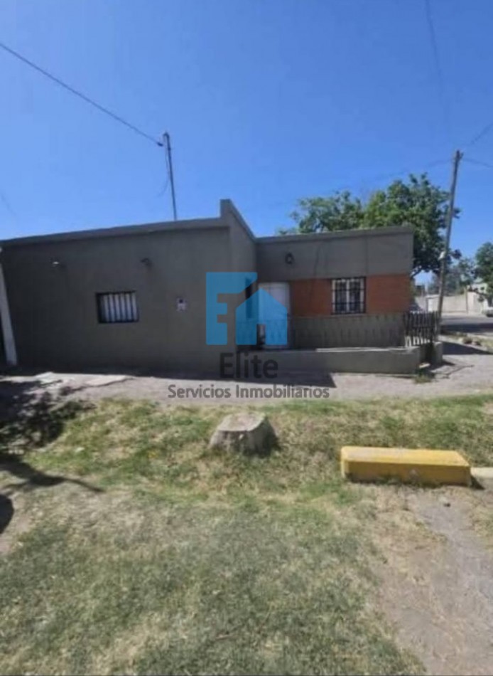Venta Casa Esquina Juan Jufre Y Roca - 30m De Frente A Jufre - 2dorm 2 Baños