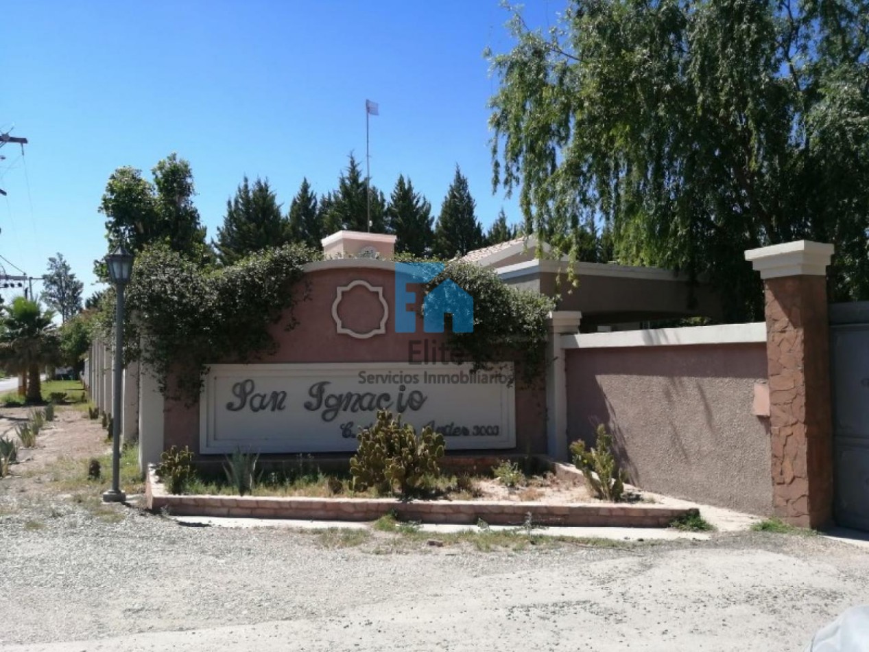 Venta Casa Categoria Bo San Ignacio 3 Dormitorios 2 Baños - Alta Calidad Y Excelente Entorno Y Terreno