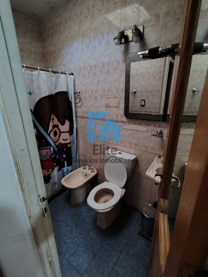 Casa Barrio Kennedy, a metros Circunvalacion 3hab