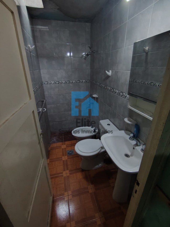 Casa En Rawson - Ideal Para Familia 3 Dormitorios · Patio · Cochera