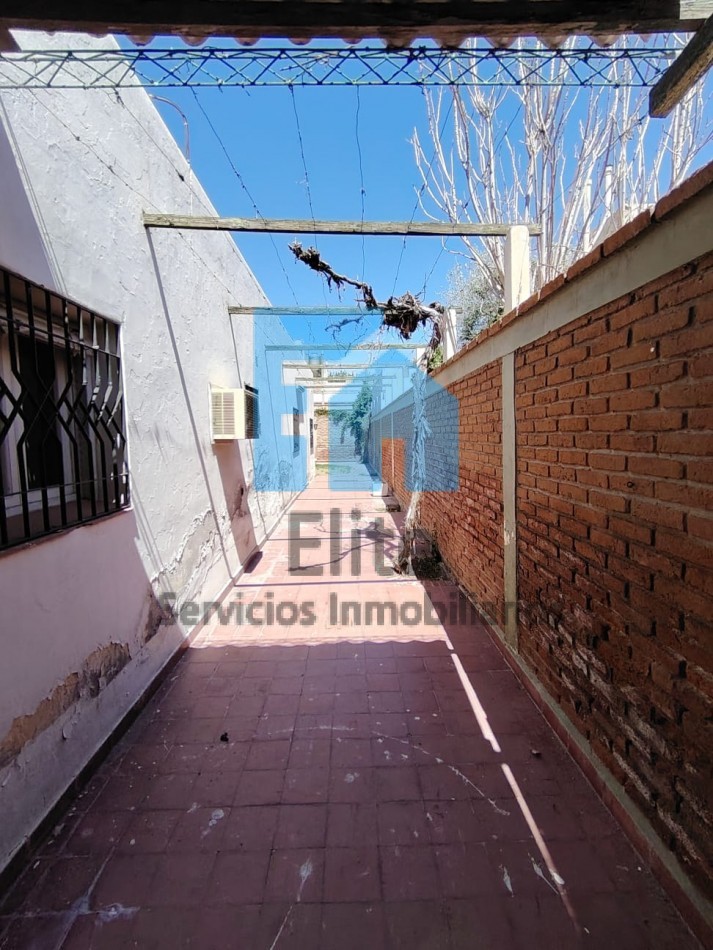 Casa centrica 3hab, 2 baños frente plaza Joroba