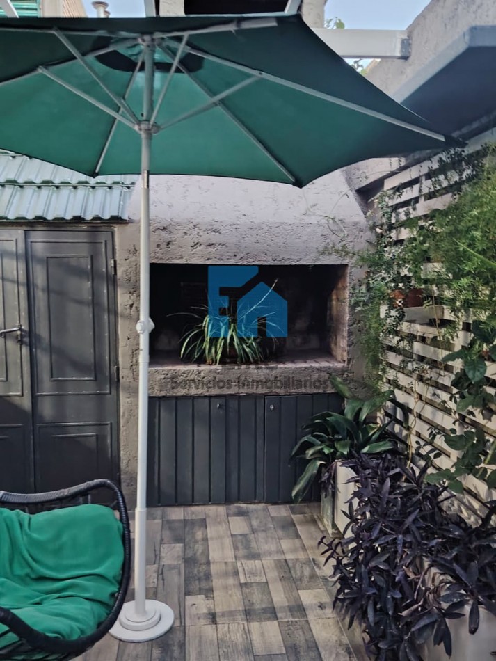 Casa Esq 4hab, 2 Baños, 2 Estacionamiento, Corazon De Rivadavia - Bo Jardin