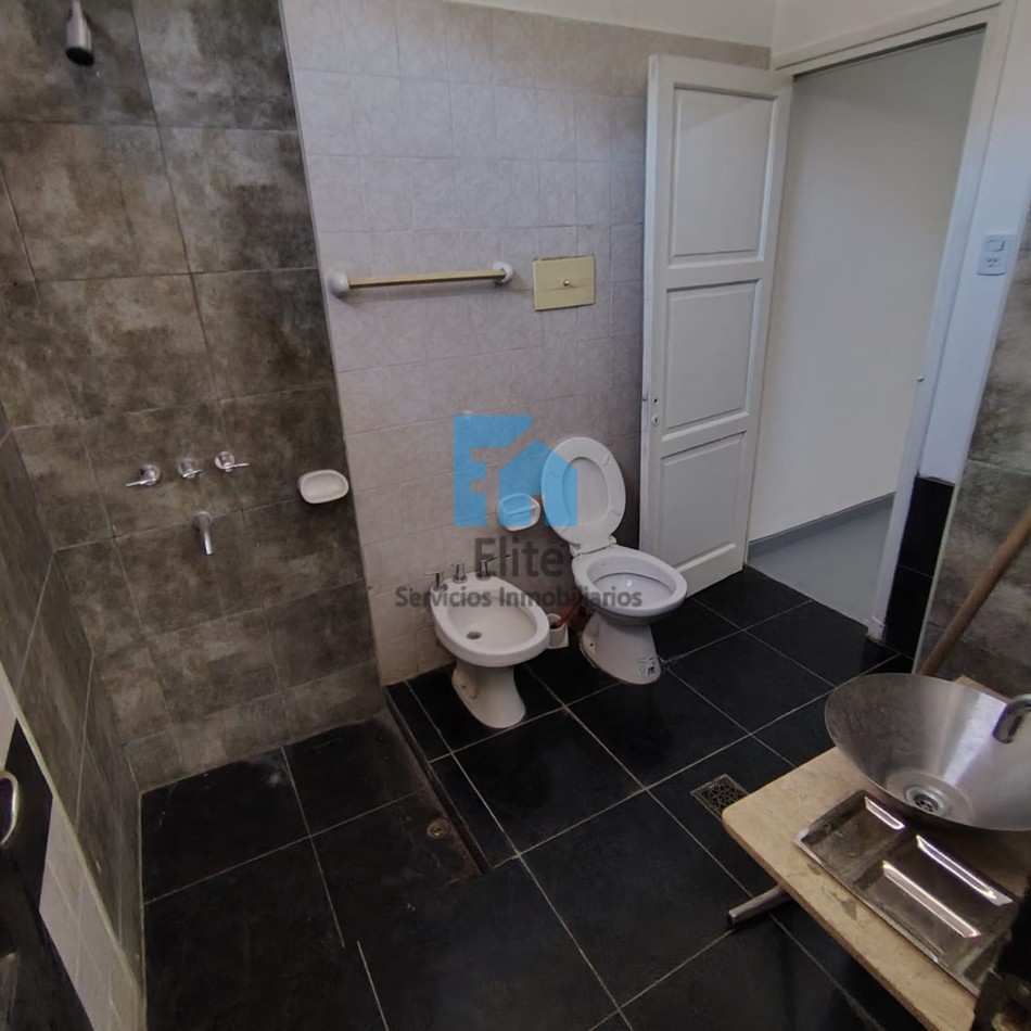 Departamento centrico ideal estudio 2 hab