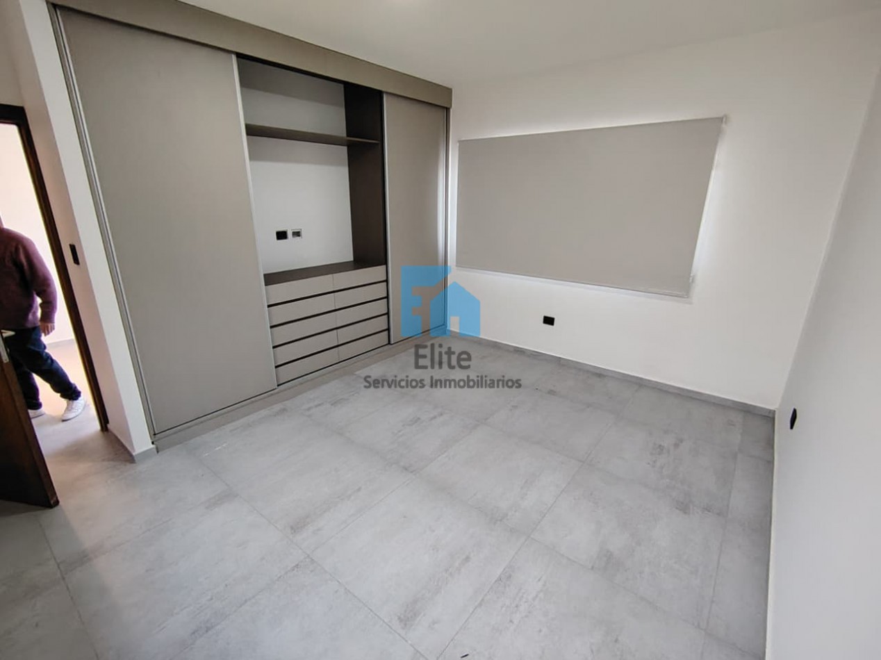 Alquiler Casa A Estrenar La Ernestina - 4 Hab - 3 Baños - Pileta. Santa Lucia