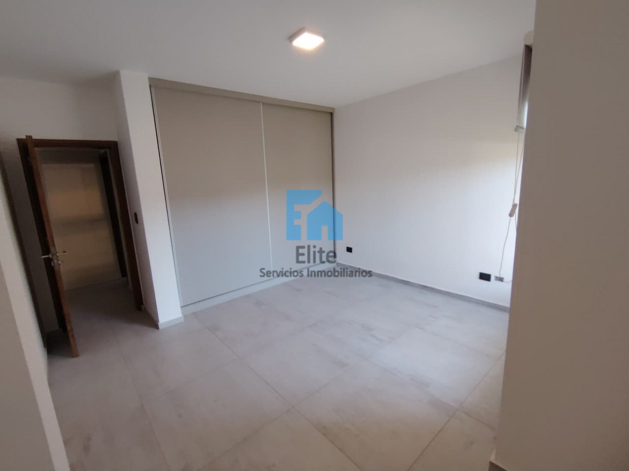Alquiler Casa A Estrenar La Ernestina - 4 Hab - 3 Baños - Pileta. Santa Lucia