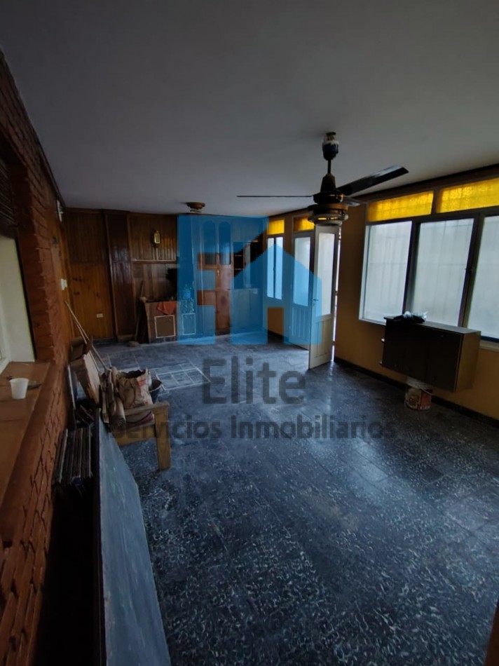 Venta Casa Totalmente Remodelada En Capital - 4 Dormitorios