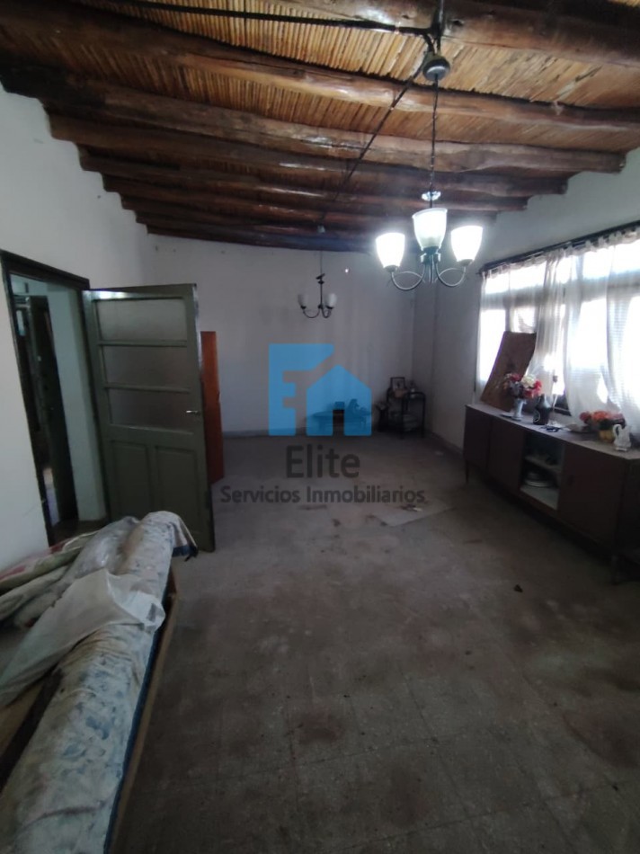 Venta Casa Esquina Juan Jufre Y Roca - 30m De Frente A Jufre - 2dorm 2 Baños