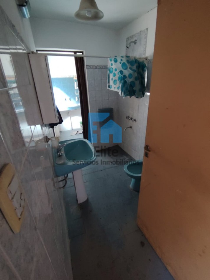 Venta Casa Esquina Juan Jufre Y Roca - 30m De Frente A Jufre - 2dorm 2 Baños