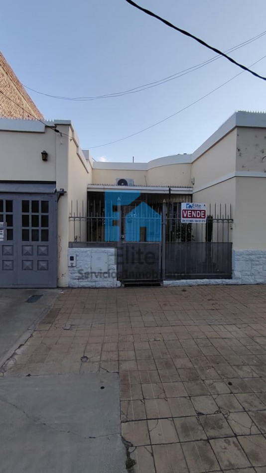 Casa Centrica de Categoria - Apta Credito  España y 9 de Julio · Ideal vivienda o uso profesional