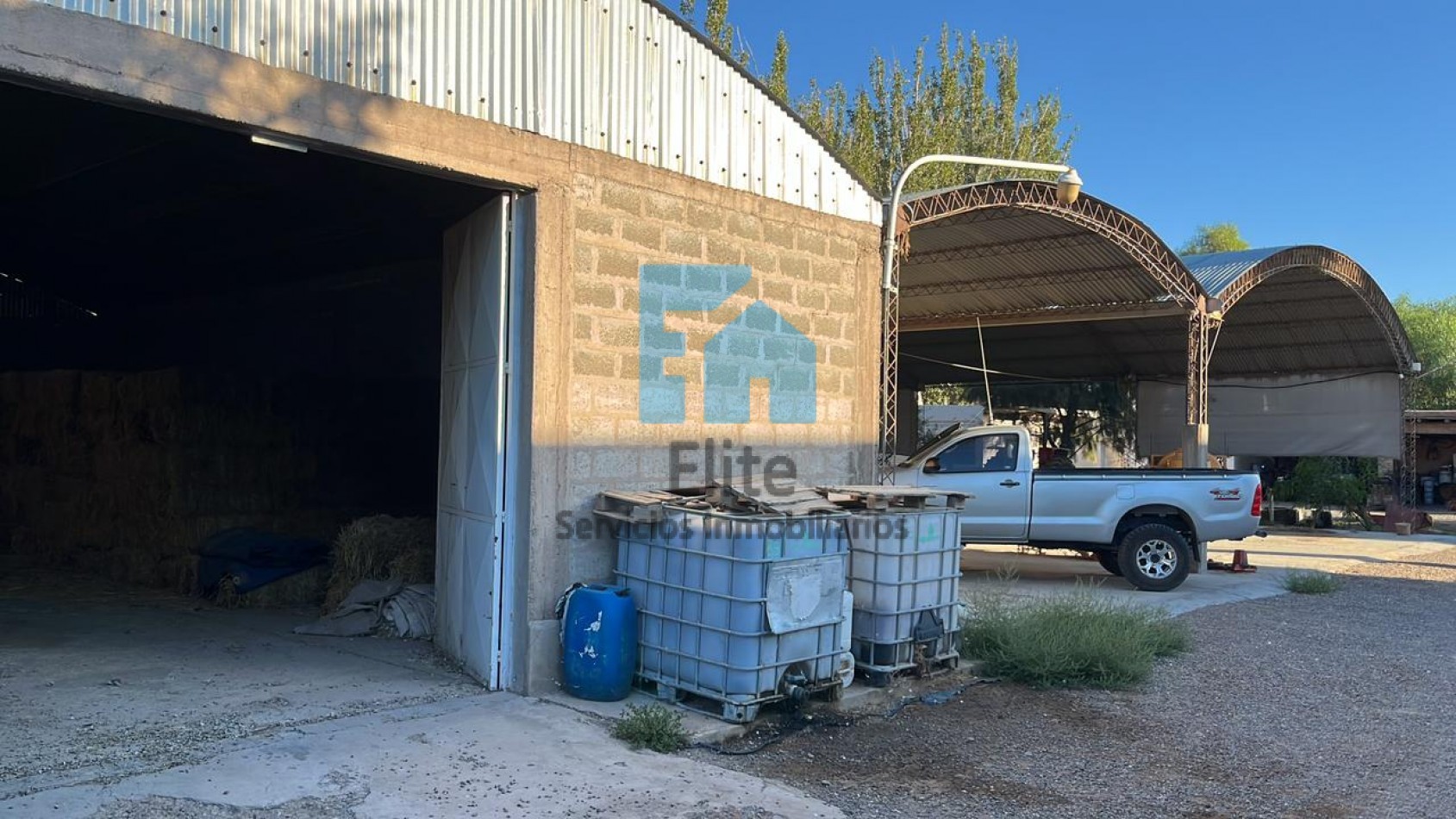 Alquiler Importante Complejo Galpones En Pocito -3000m2