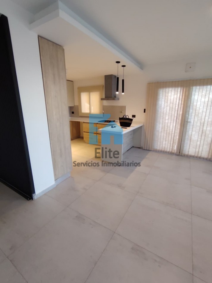 Alquiler Casa A Estrenar La Ernestina - 4 Hab - 3 Baños - Pileta. Santa Lucia