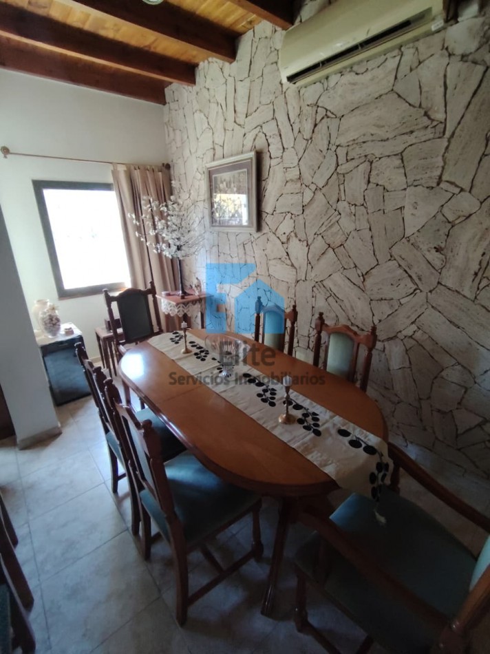 Venta Casa Categoria Bo San Ignacio 3 Dormitorios 2 Baños - Alta Calidad Y Excelente Entorno Y Terreno