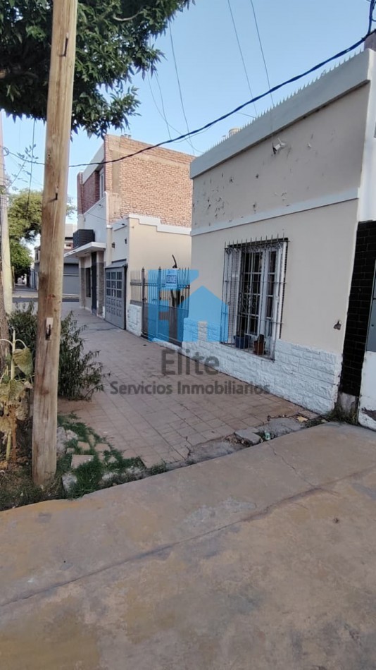 Casa Centrica de Categoria - Apta Credito  España y 9 de Julio · Ideal vivienda o uso profesional