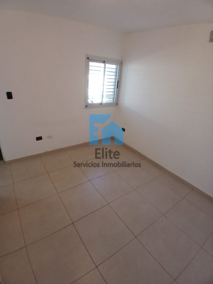 Venta Departamentos Semi Nuevos En Rivadavia 1hab - Espacio Cochera