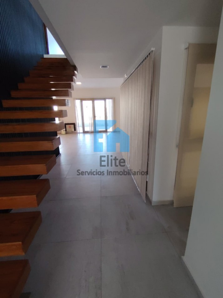 Alquiler Casa A Estrenar La Ernestina - 4 Hab - 3 Baños - Pileta. Santa Lucia