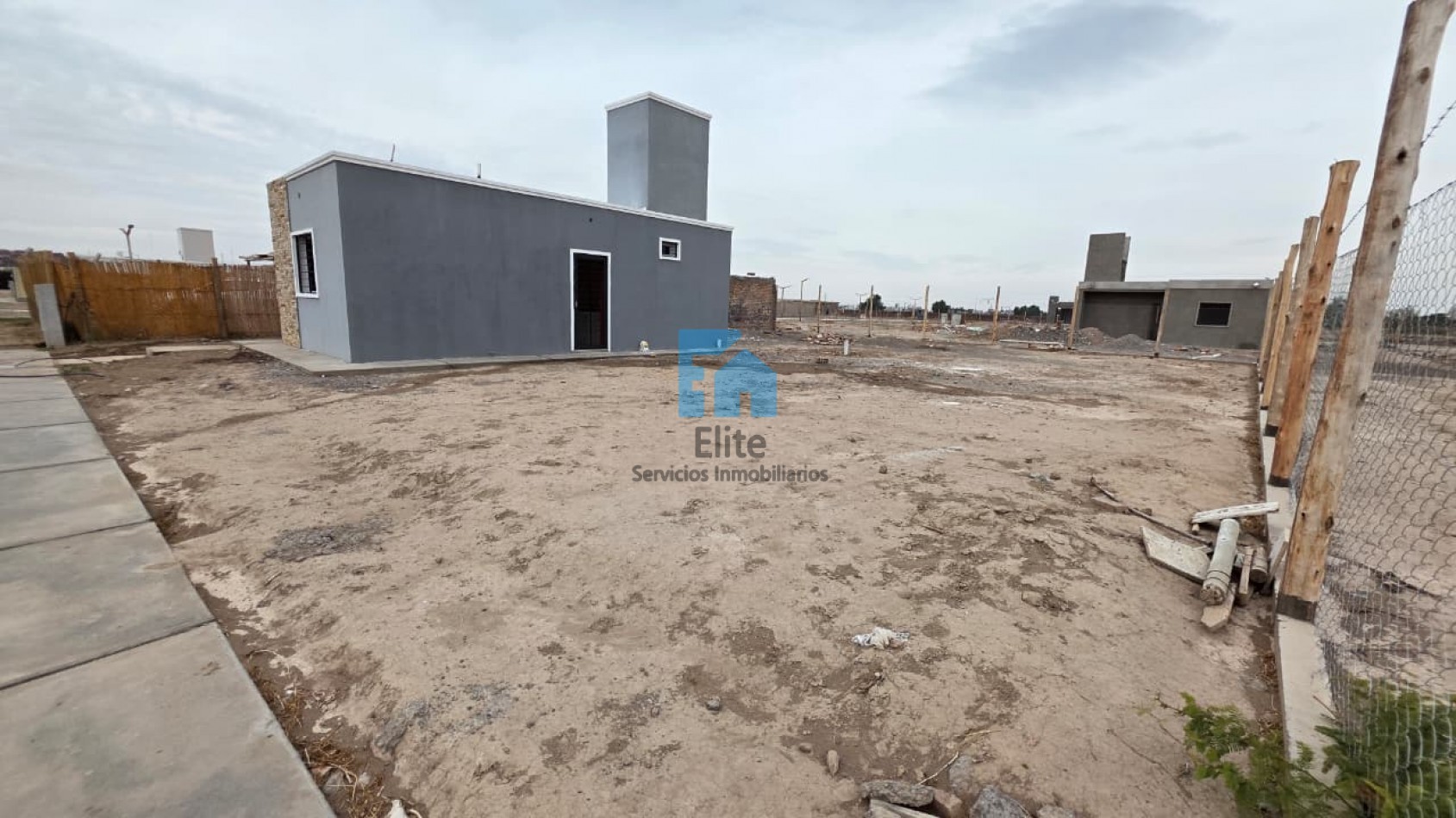 Casa A Estrenar 2hab En Barrio Privado Zonda 2 - Rivadavia - Apta Credito 489m² Terreno
