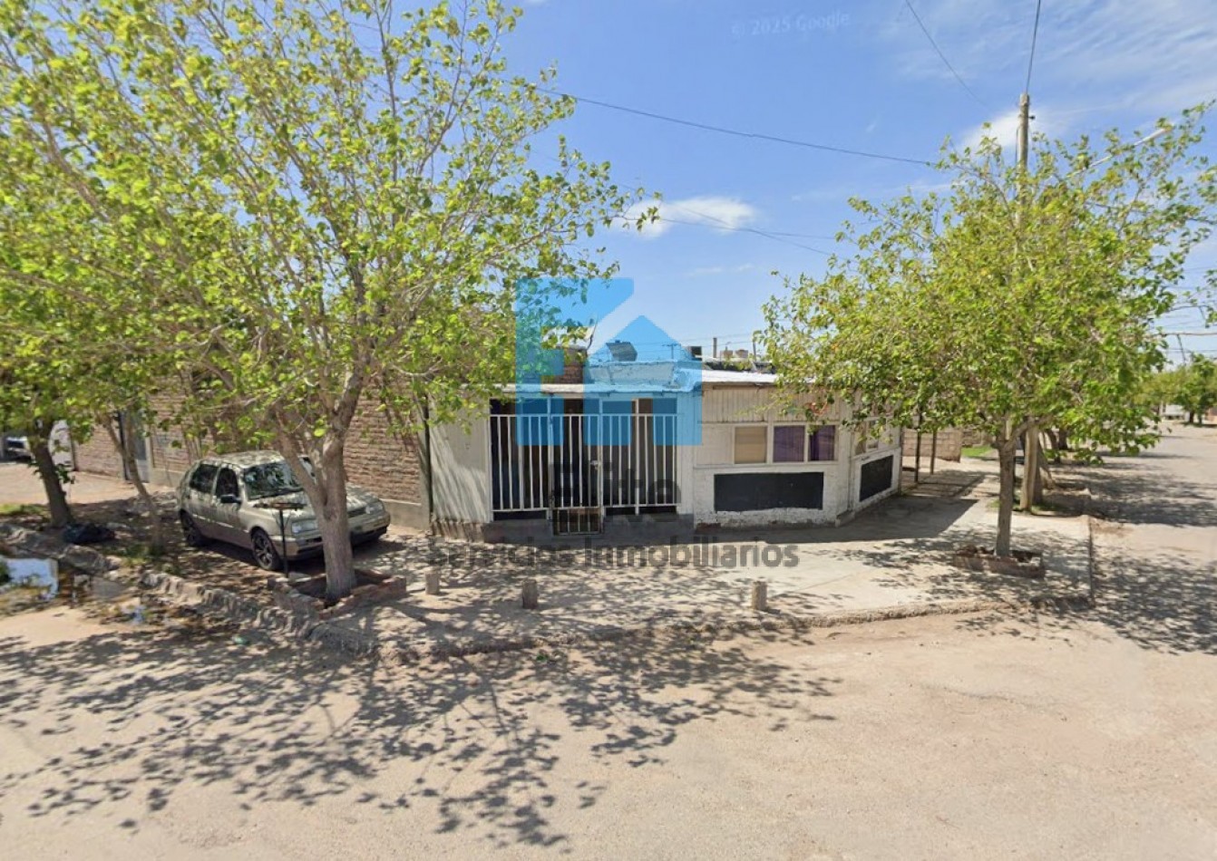 Casa Rawson Con Departamento Y Galpon -frente Escuela -inversion 3hab 2baños