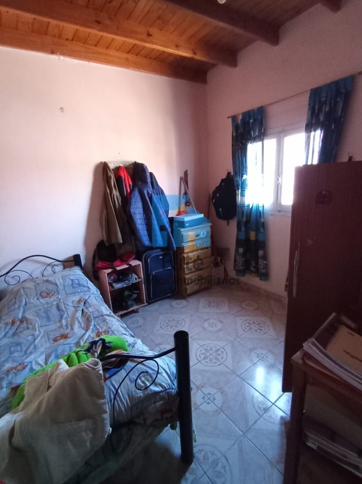 Casa De 3 Dormitorios En Rawson - Cochera Y Todos Los Servicios