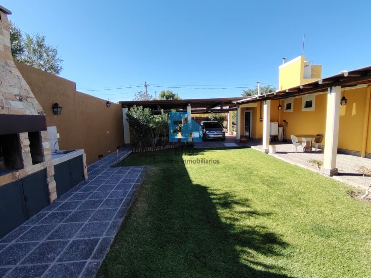 Venta Casa Categoria Bo San Ignacio 3 Dormitorios 2 Baños - Alta Calidad Y Excelente Entorno Y Terreno