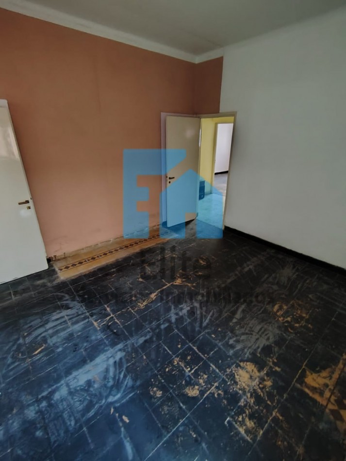 Casa centrica 3hab, 2 baños frente plaza Joroba